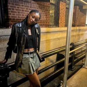 Meet your Posher, Kethia